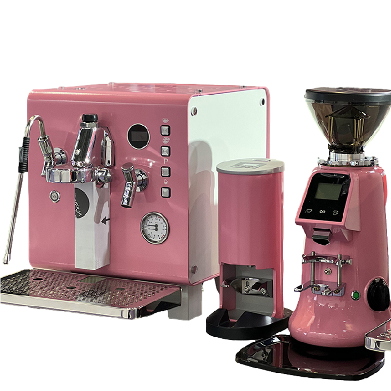 เครื่องชงกาแฟระดับมืออาชีพ สีช - Commercial Espresso Machine บทวิจารณ์และราคา